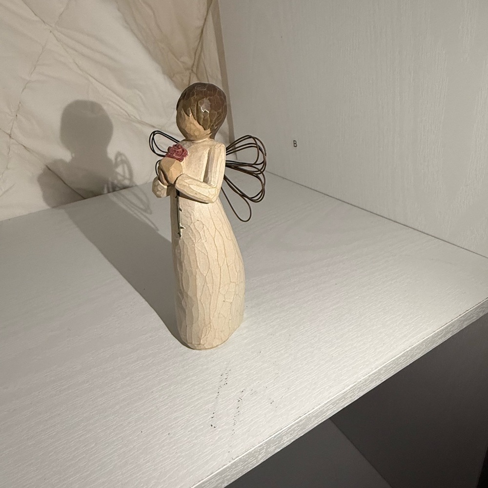 Willow TreeDemdaco “loving angel” Sculpture with rose 2002 - Picture 5 of 6